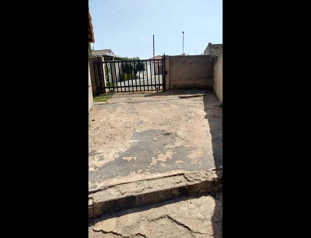 2 BEDROOM HOUSE FOR SALE IN NATURENA